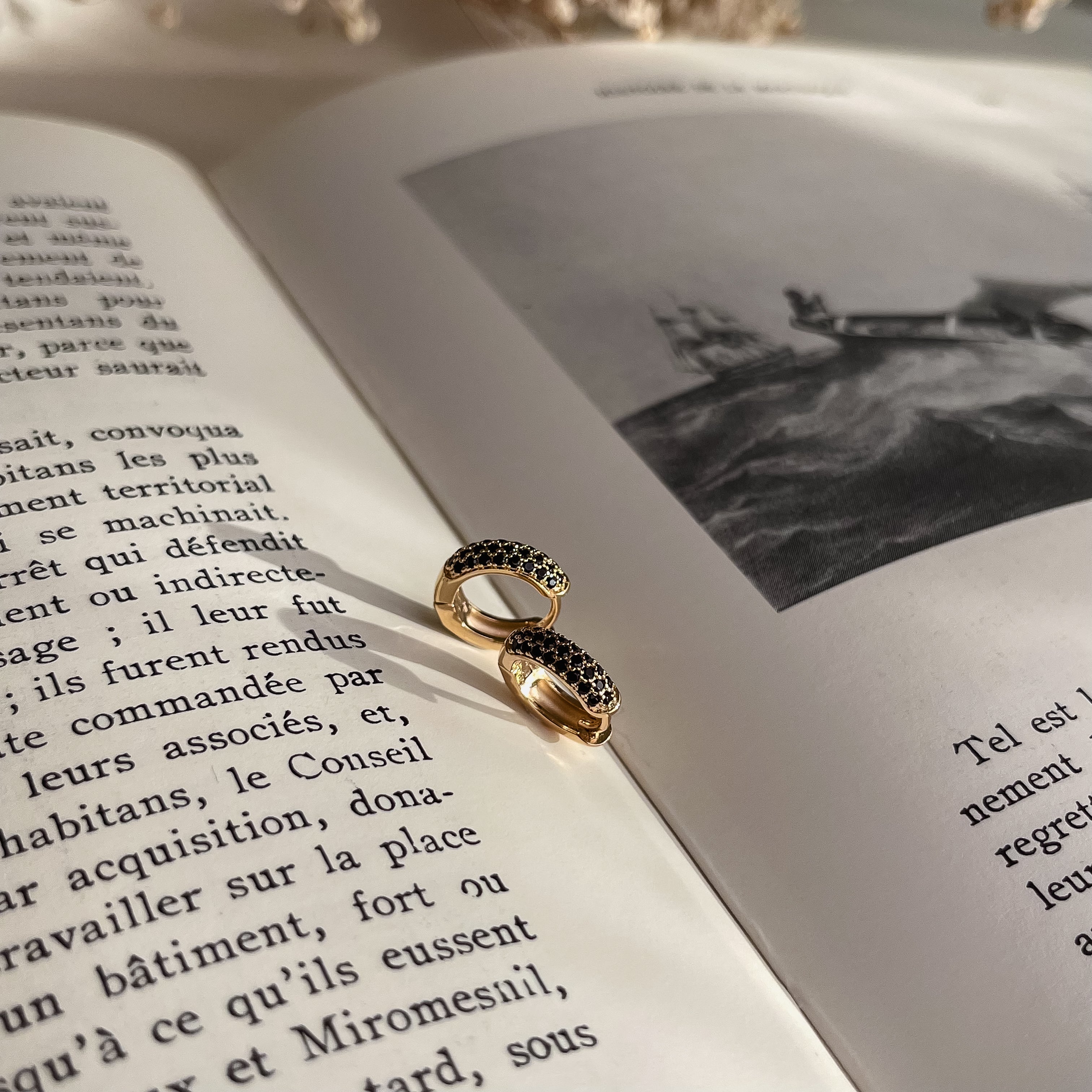 Boucles d'oreilles avec pierres